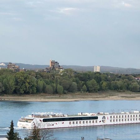 Rheinblick Sommershof Cologne Exterior photo